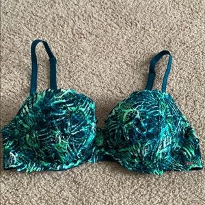 Victorias secret pushup bra 36C